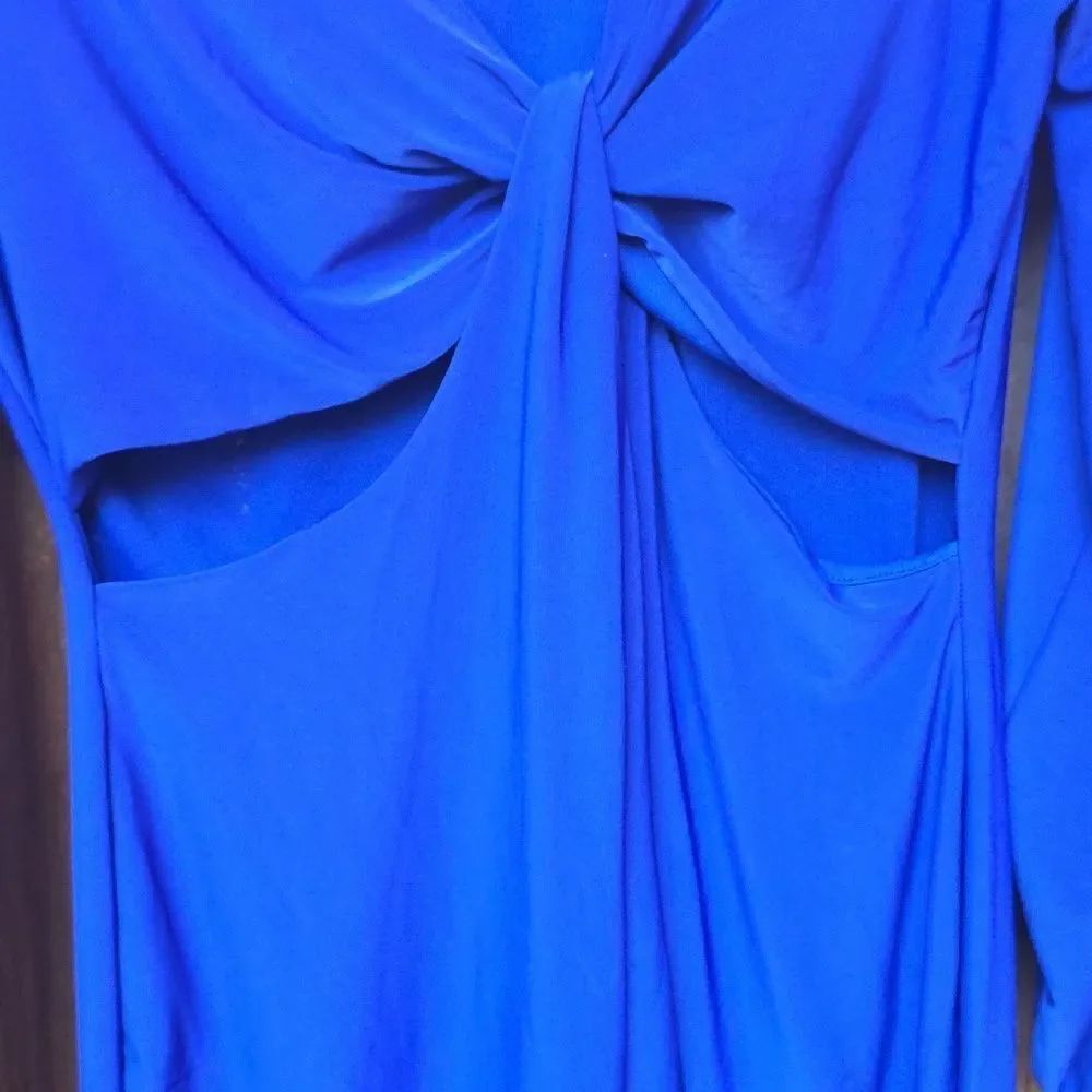 Elegant Blue Long-Sleeve Dress - Picture 3 of 5